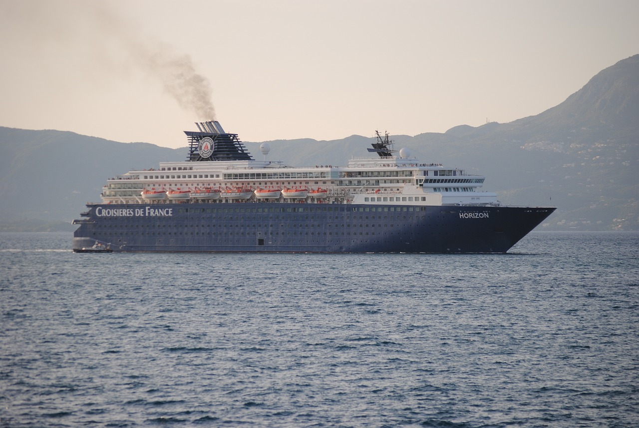 上海邮轮旅游价格表详解，全面解析旅游价格及其深度体验